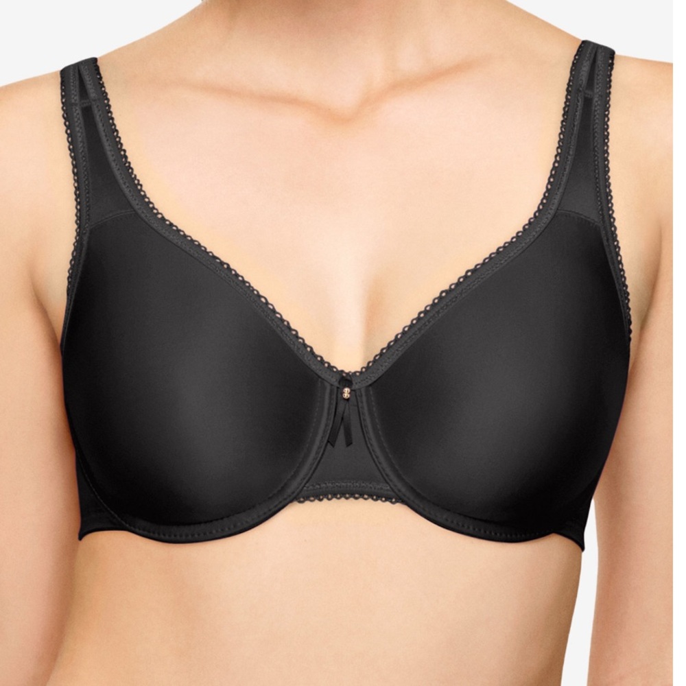 Wacoal Basic Beauty Full-Figure Underwire Bra